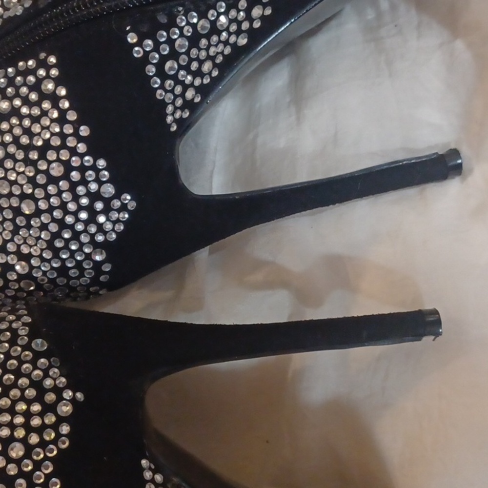 Super Sexy Crystal Spikes Multi Belted Black Stiletto Ankle Boots PUNK sz.35/5 - Picture 4 of 8